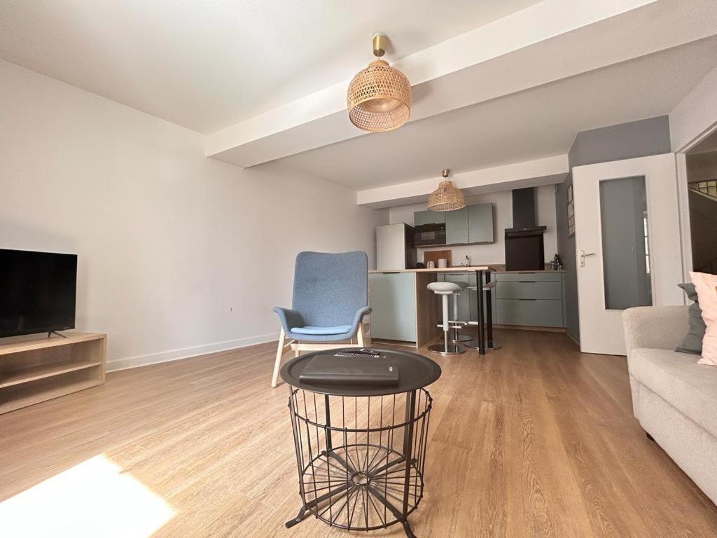 Tour D'Auvergne - Appartements En Plein Centre Ville, Proche De La Cathedrale Et De La Place De Jaude Clermont-Ferrand Dış mekan fotoğraf